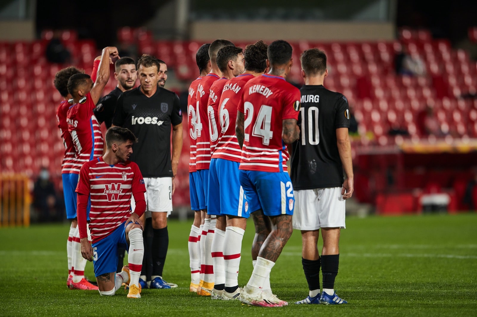 El conjunto rojiblanco se ha estrenado en Europa League en Los Cármenes