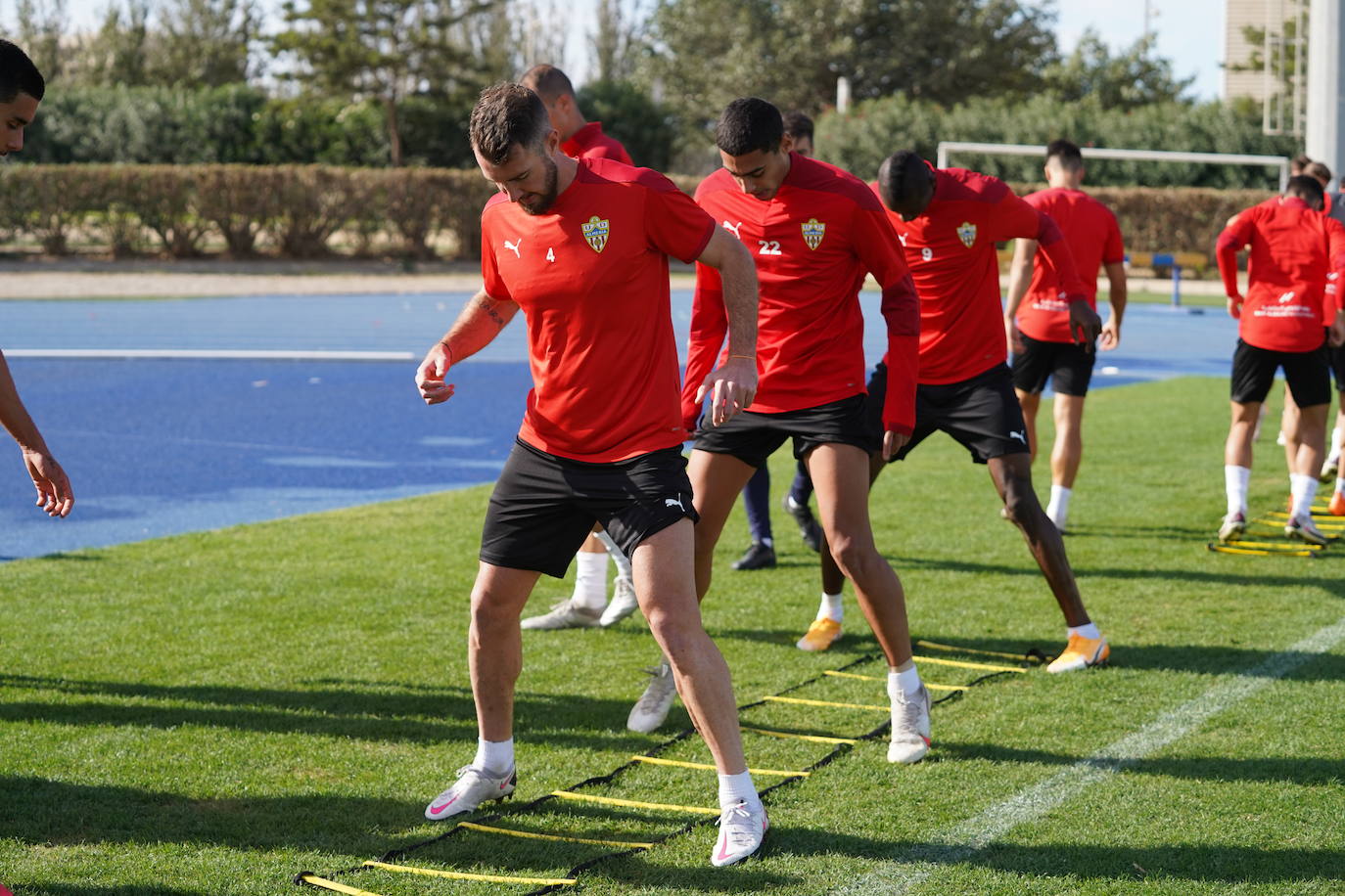 Los rojiblancos tienen a toda la plantilla disponible para la cita de mañana. 
