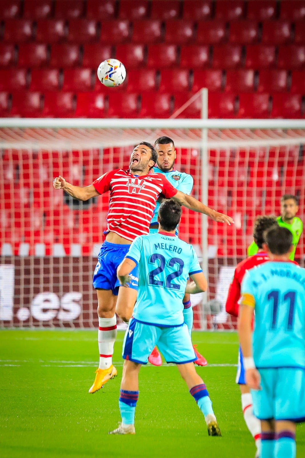 Revive en imágenes el encuentro entre rojiblancos y granotas