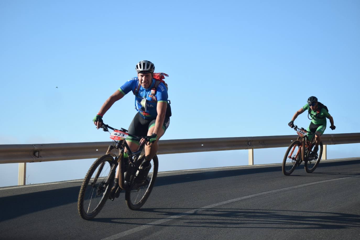 Jesús del Nero, del Gobik, y Clàudia Galícia, del Magamo, vencen en el estreno de la prueba ante Zubero, Mantecón, Gabriel y Roura