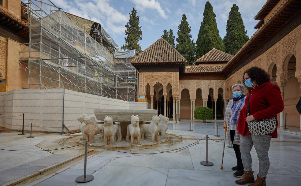 Alhambra de Granada | Un techo más seguro para los leones más bellos del mundo