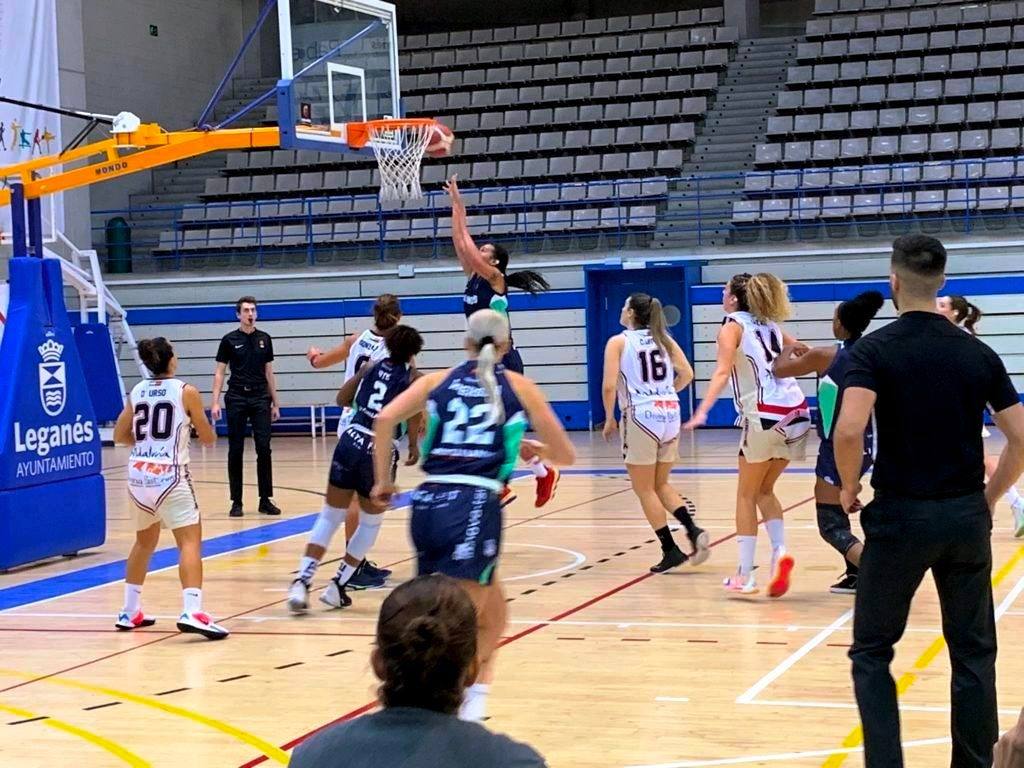 El equipo almeriense perdió su segundo partido. 