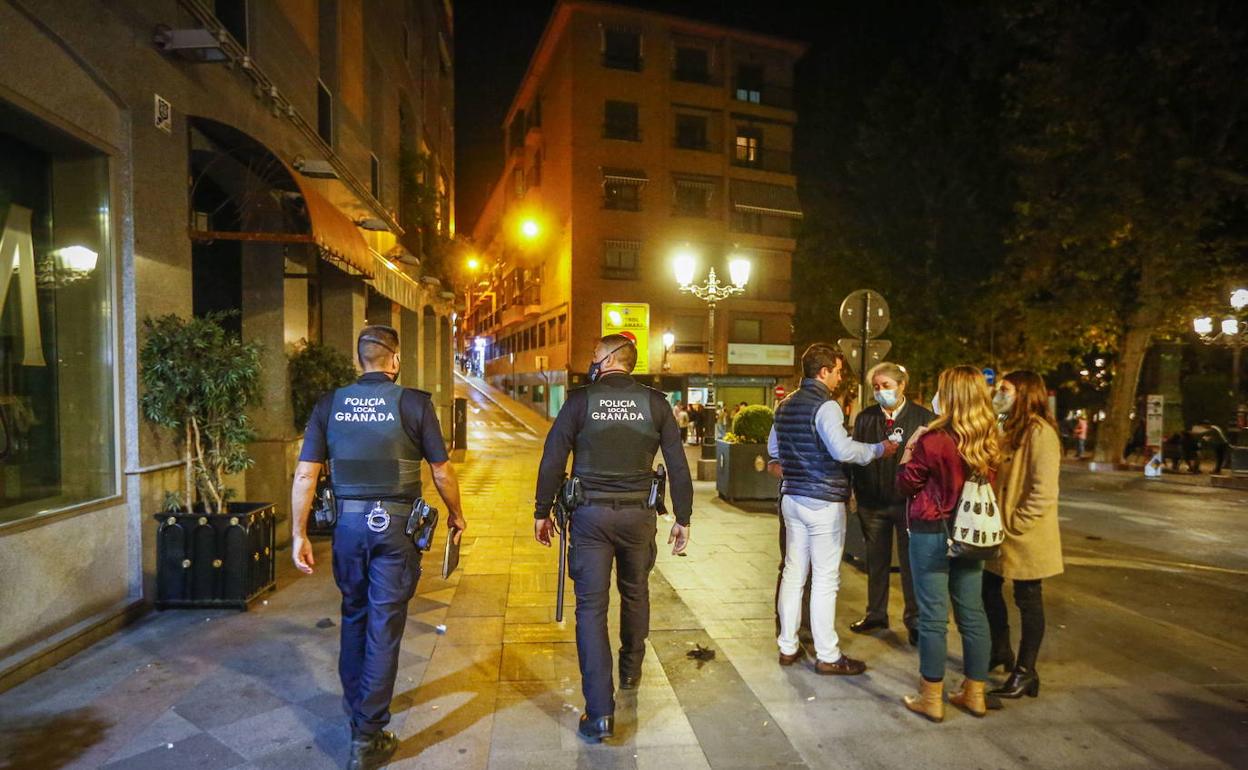 Toque de queda en Granada. 