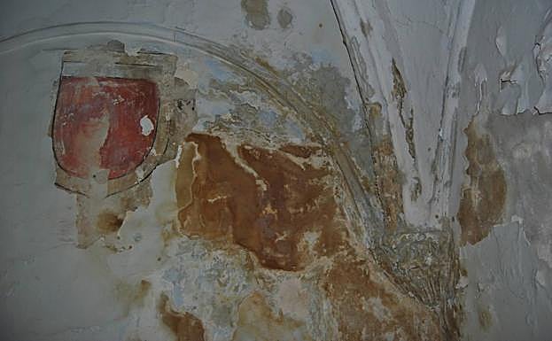 Frescos hallados en el interior de una de las viviendas anejas al templo. 