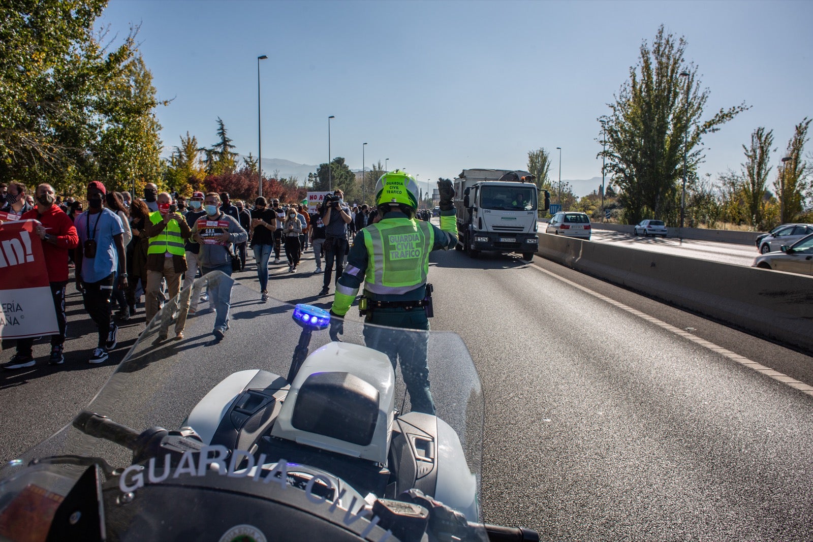 Los manifestantes han accedido a la A-44 al final de su recorrido