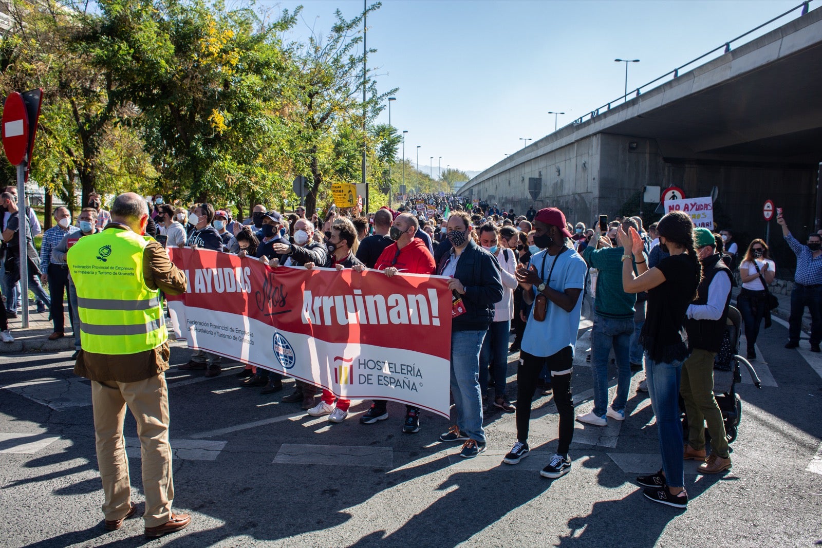 Los manifestantes han accedido a la A-44 al final de su recorrido