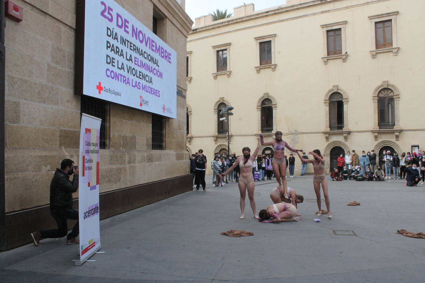 Actos de homenaje a las víctimas de la violencia machista este 25-N