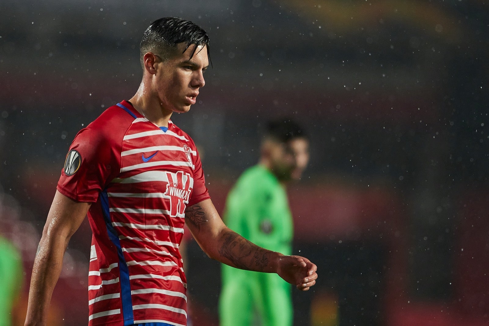 Los de Diego Martínez buscan poner pie y medio en la siguiente ronda de la Europa League.