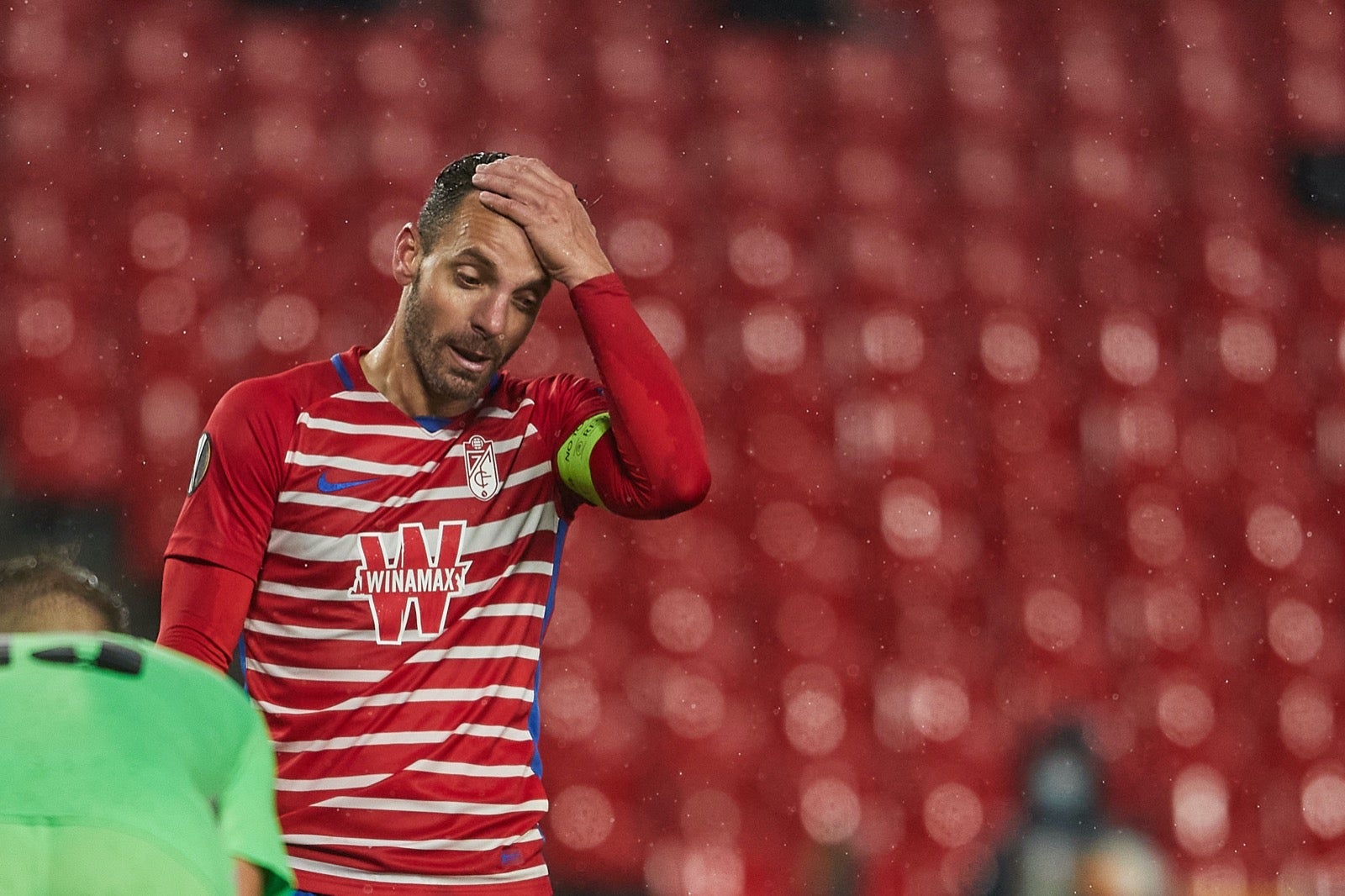 Los de Diego Martínez buscan poner pie y medio en la siguiente ronda de la Europa League.