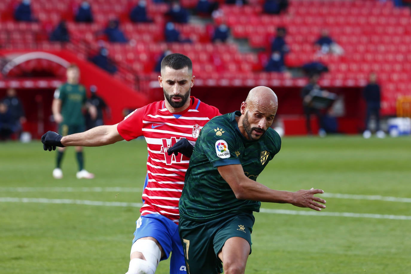 Repasa todas las imágenes del duelo entre rojiblancos y oscenses