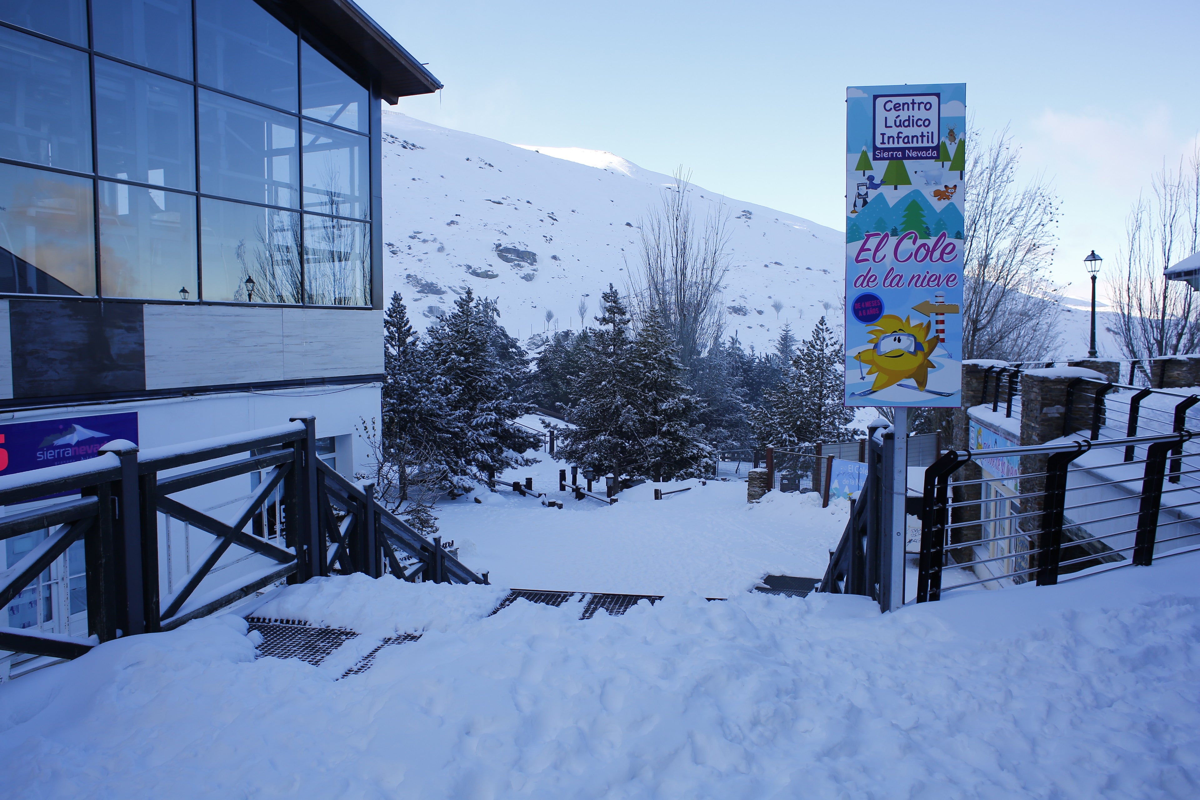 Fotos: Así amanece Sierra Nevada tras las últimas nevadas