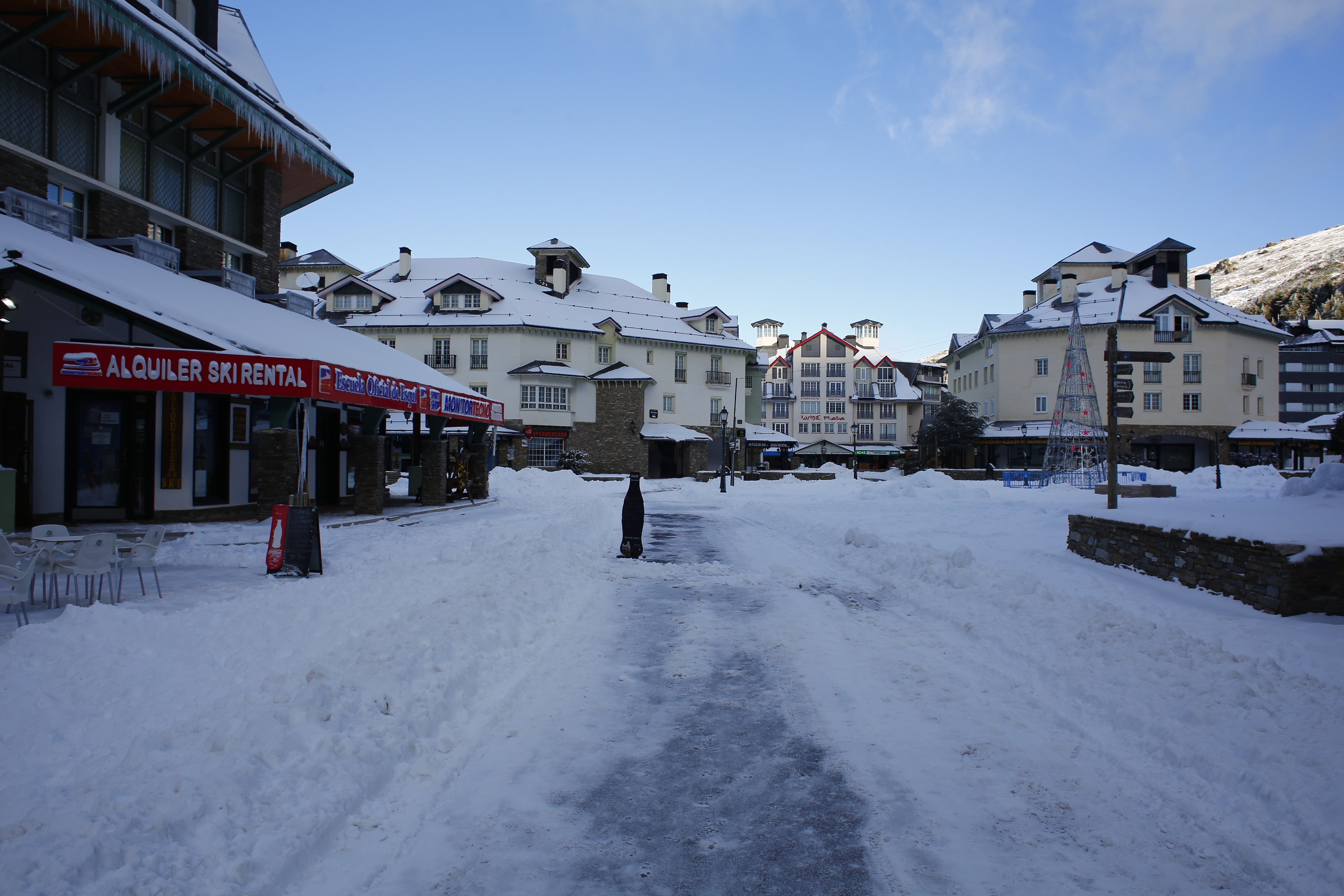 Fotos: Así amanece Sierra Nevada tras las últimas nevadas