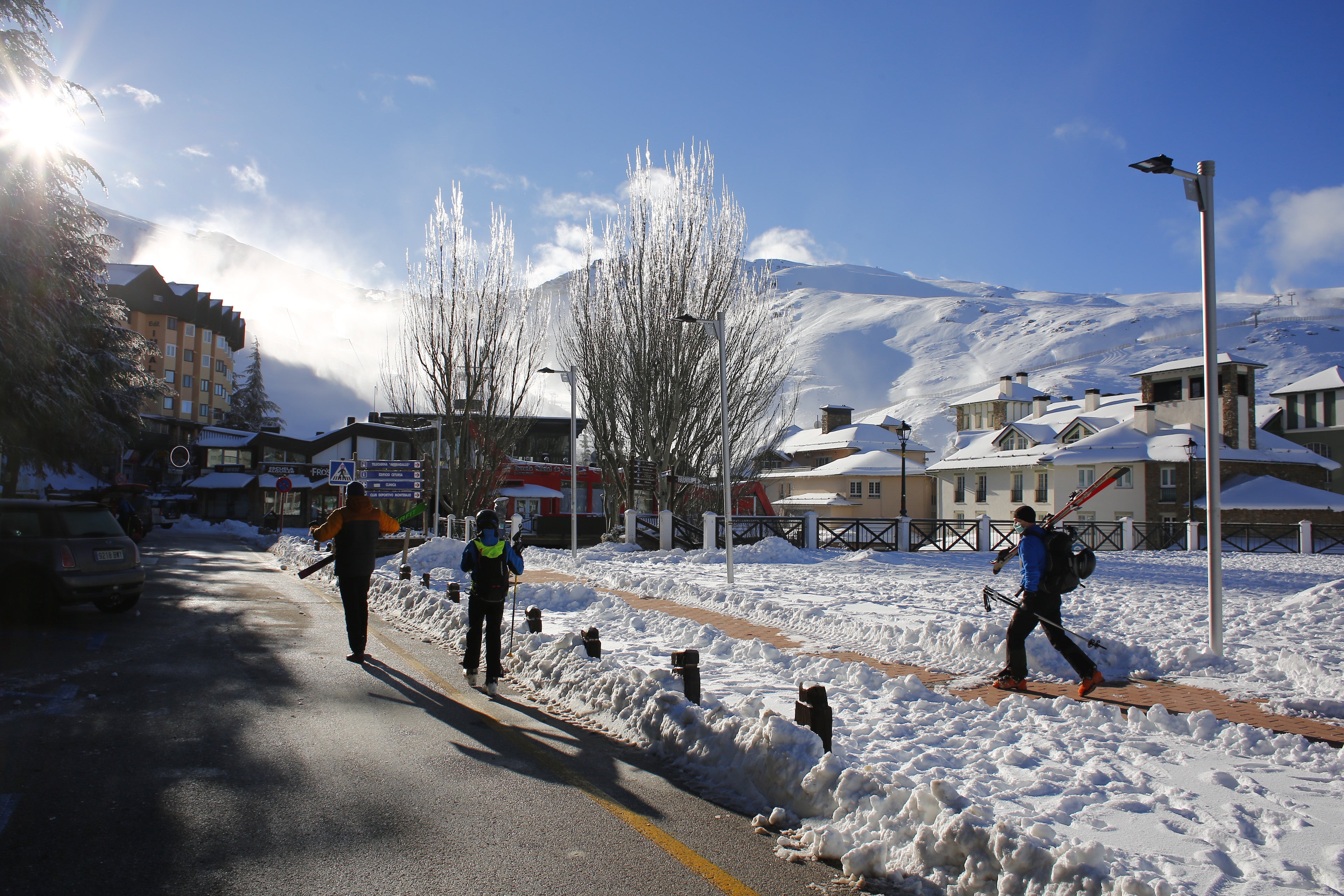 Fotos: Así amanece Sierra Nevada tras las últimas nevadas