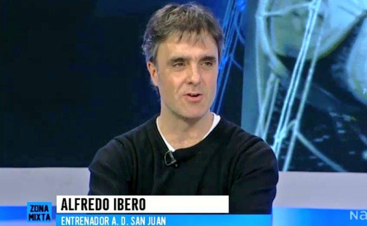 Alfredo Ibero 'Bebeto' durante su comparecencia en la tele local de Navarra. 