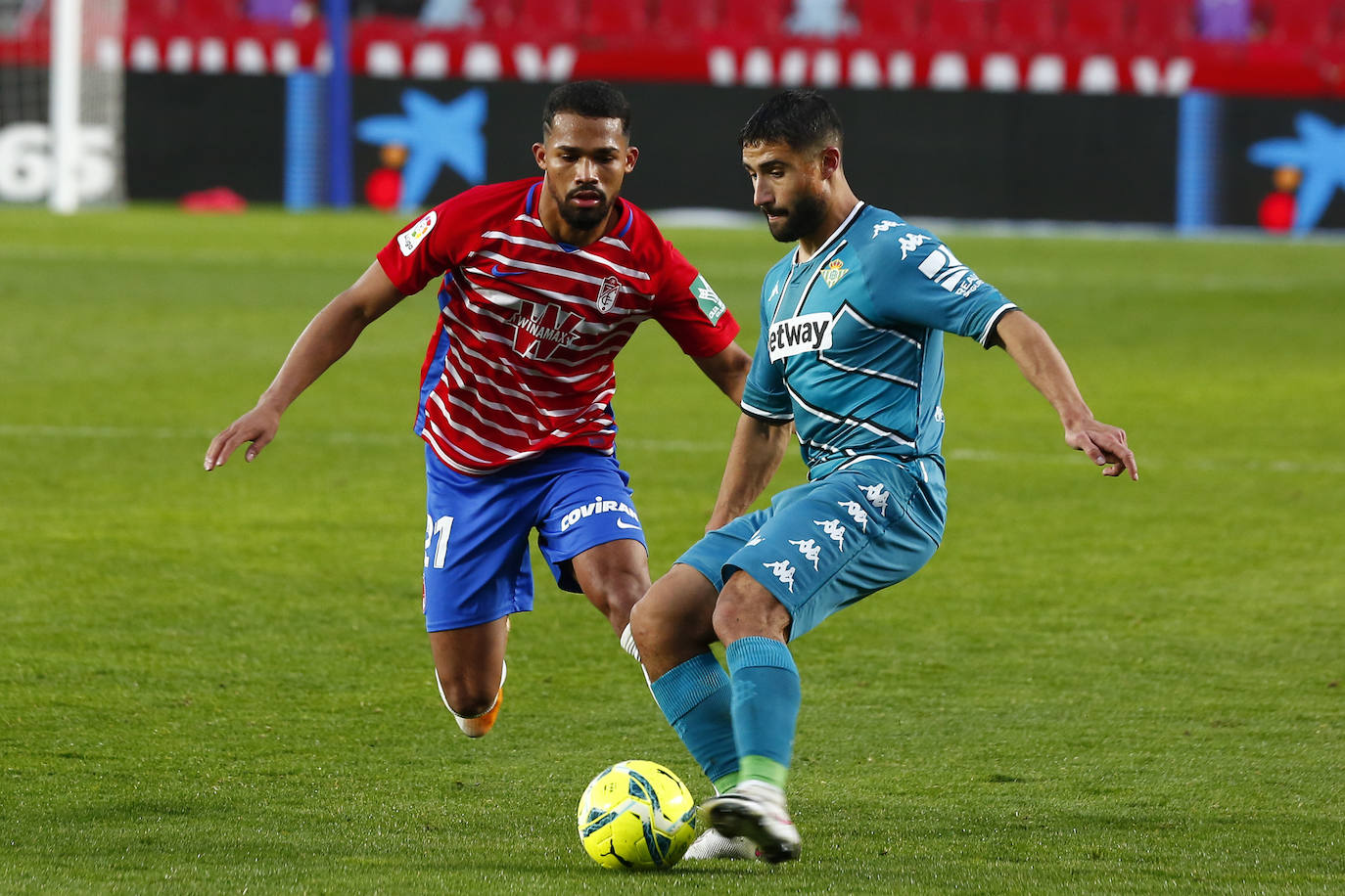 Estas son las mejores imágenes del partido disputado en el coliseo rojiblanco