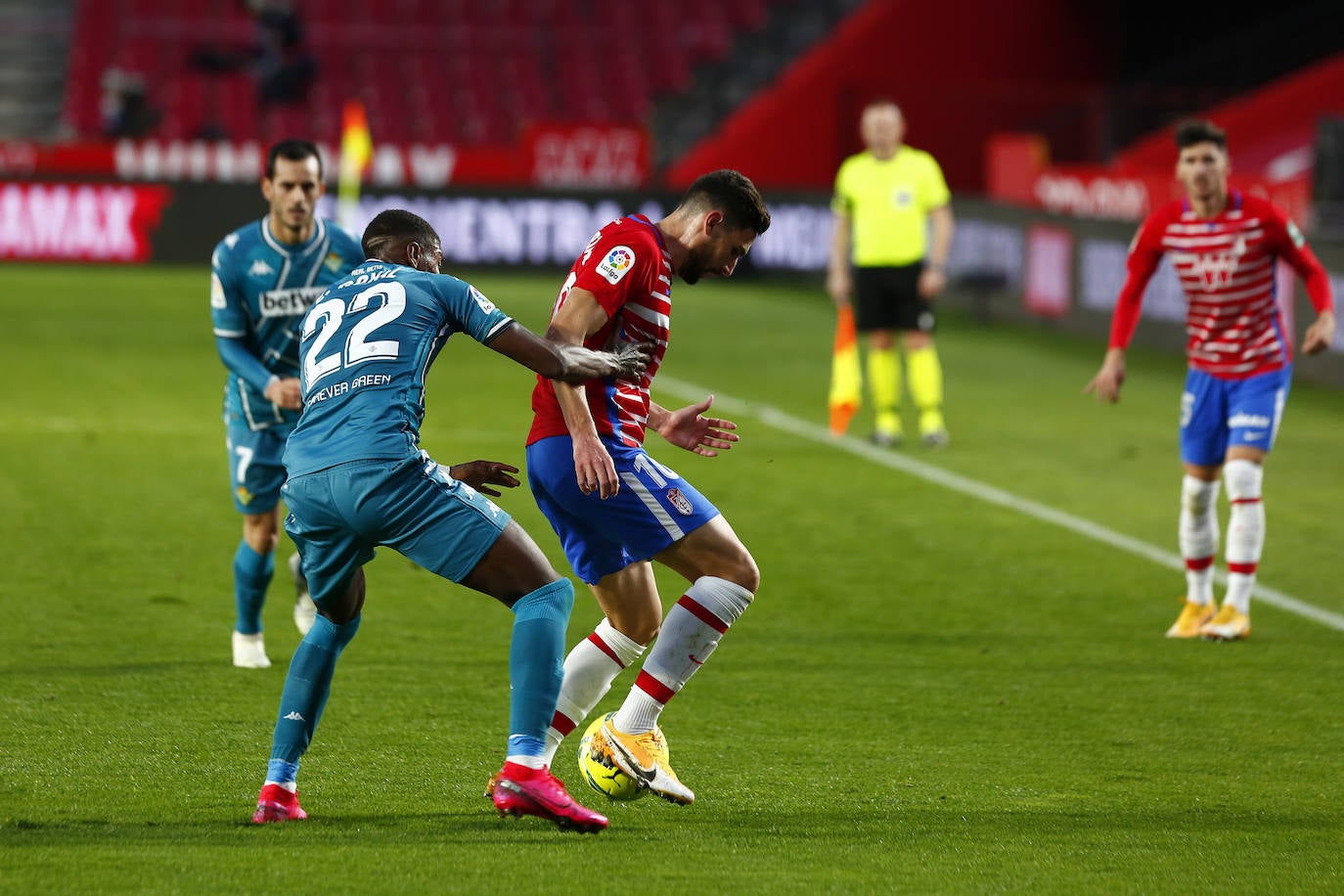 Estas son las mejores imágenes del partido disputado en el coliseo rojiblanco