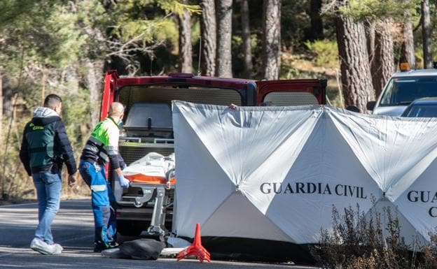 Encuentran el cadáver de un hombre maniatado y con signos de violencia en la Sierra de Huétor de Granada