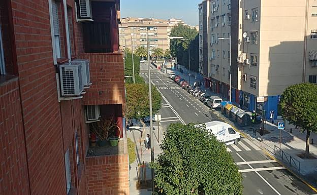 Calle Jardín de la Reina reurbanizada. 