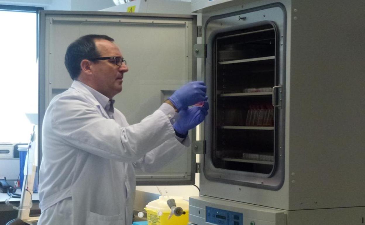 Vacuna de la Covid | Un virólogo advierte del efecto de las mutaciones