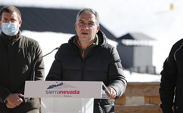 Andalucía pide al Gobierno más vacunas contra la Covid