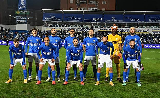 Este fue el once inicial del Linares.