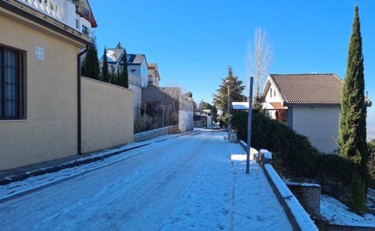 Nieve en Andalucía | Aviso naranja por nevadas en la provincia de Granada para miércoles y jueves