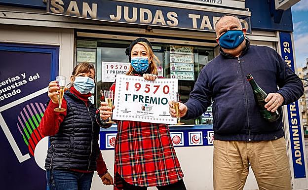 El Gordo reparte 600.000 euros en Granada, Loja y Zafarraya