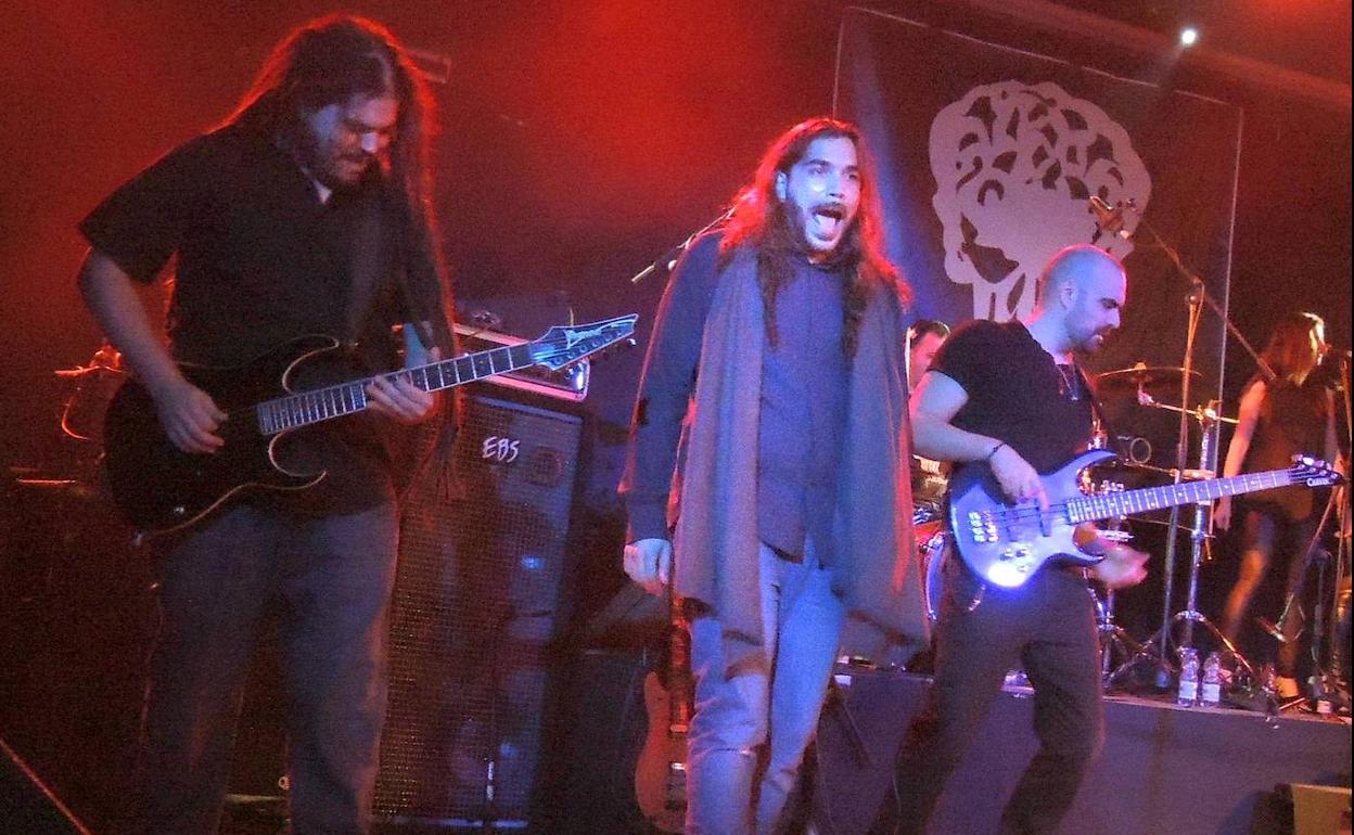 Poderoso directo de Fausto Taranto.