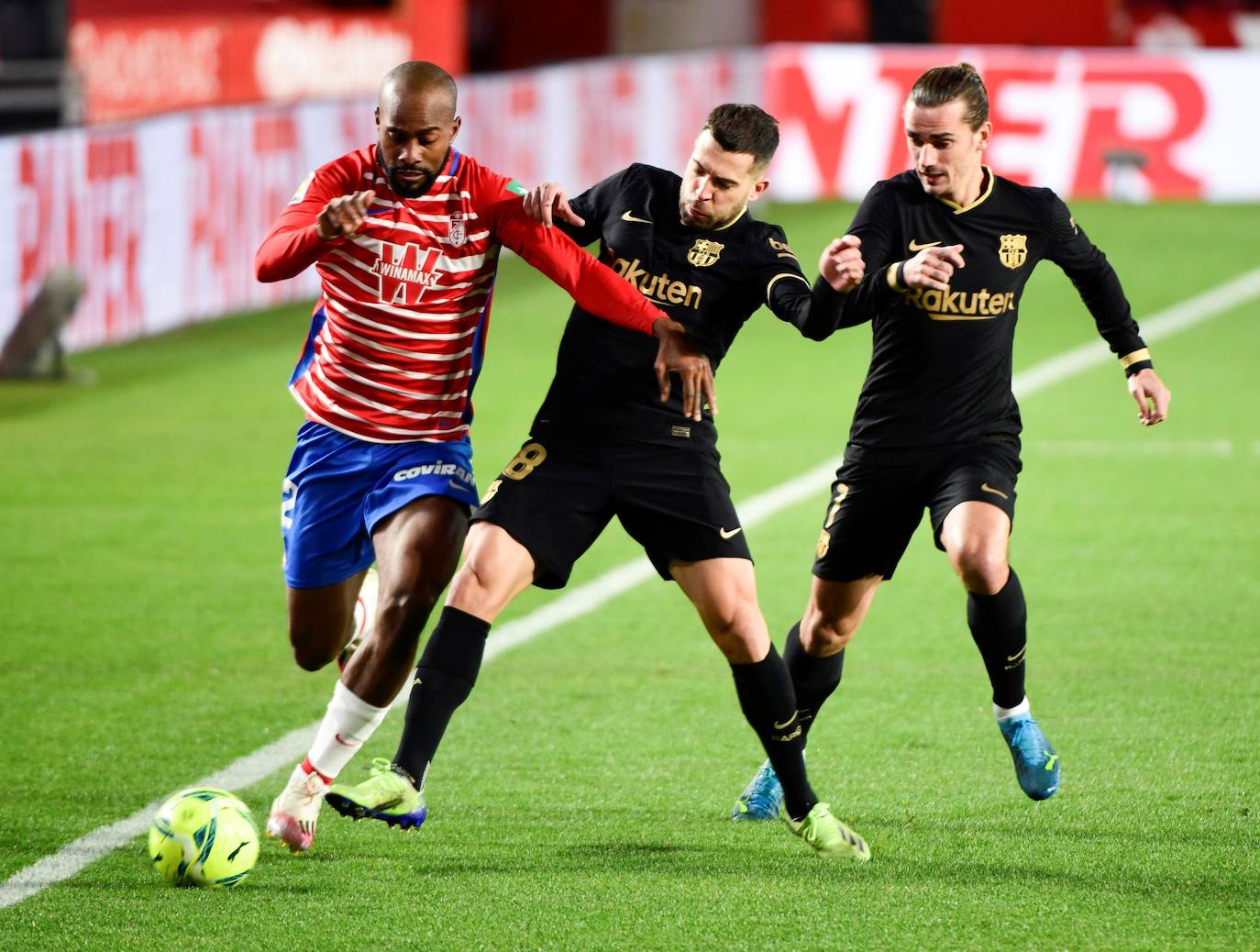 Fotos: Las mejores imágenes del Granada-FC Barcelona