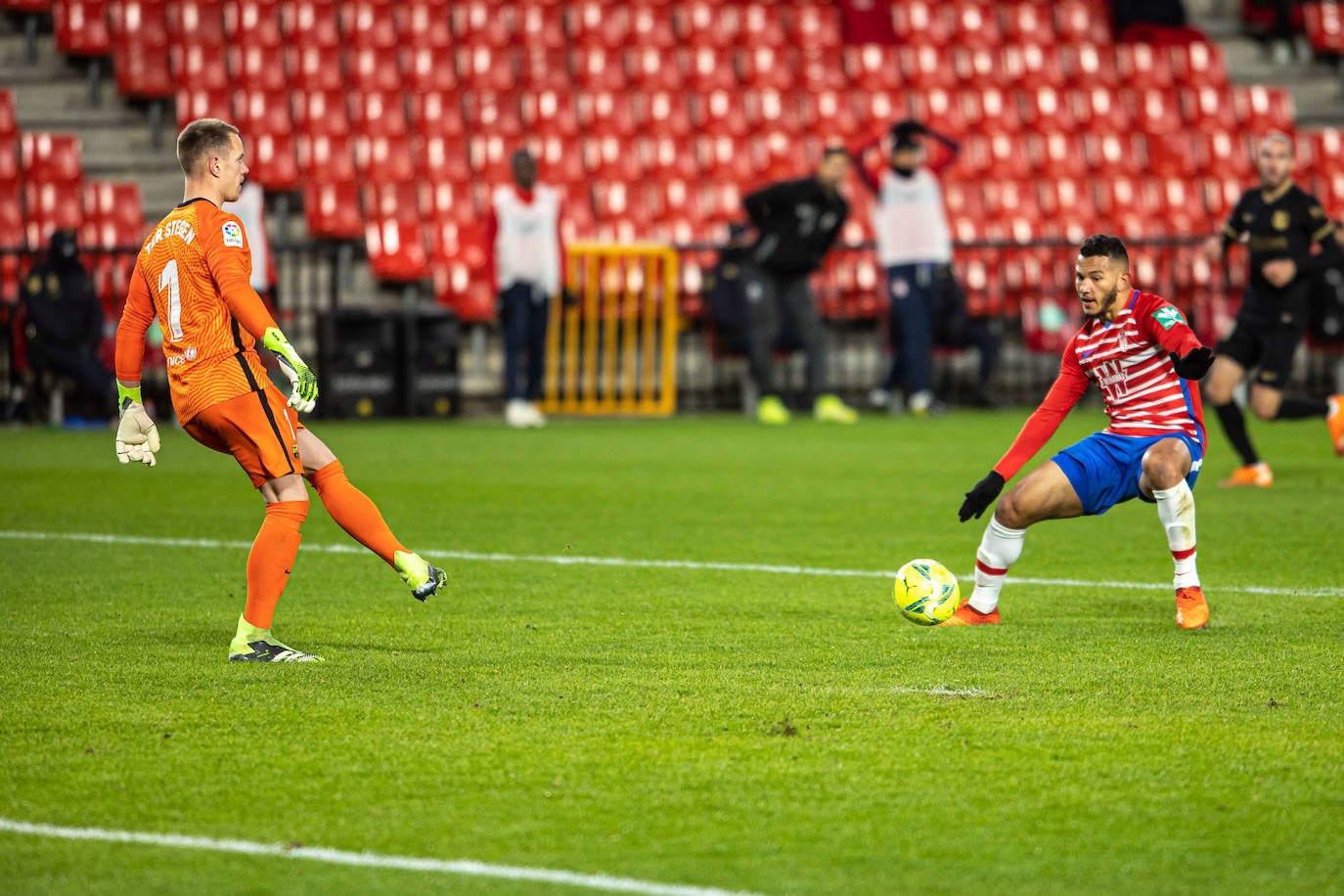 Fotos: Las mejores imágenes del Granada-FC Barcelona