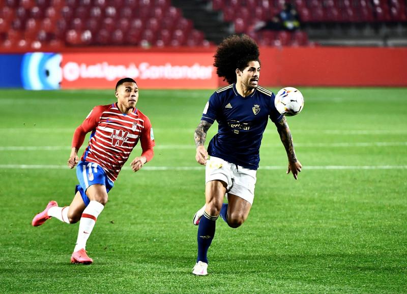 Luis Súarez, Germán y Gonalons celebran el 1-0, anotado por el delantero colombiano.