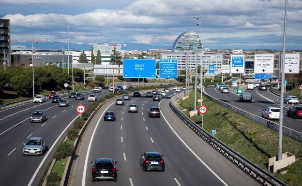 Los seis cambios que la DGT implantará en 2021: así afectarán a los conductores