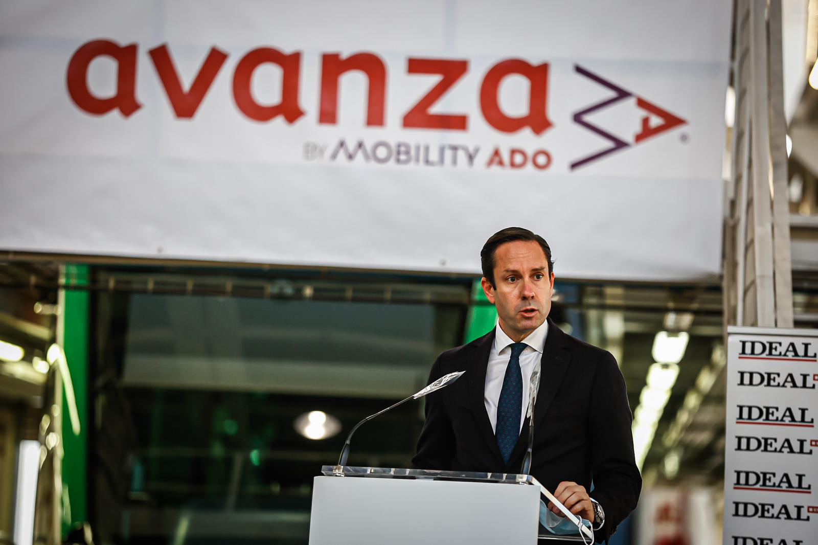 La consejera de Fomento y el líder empresarial resaltan la necesidad de trabajar unidos junto a las demás administraciones para sacar adelante los proyectos transformadores de la provincia