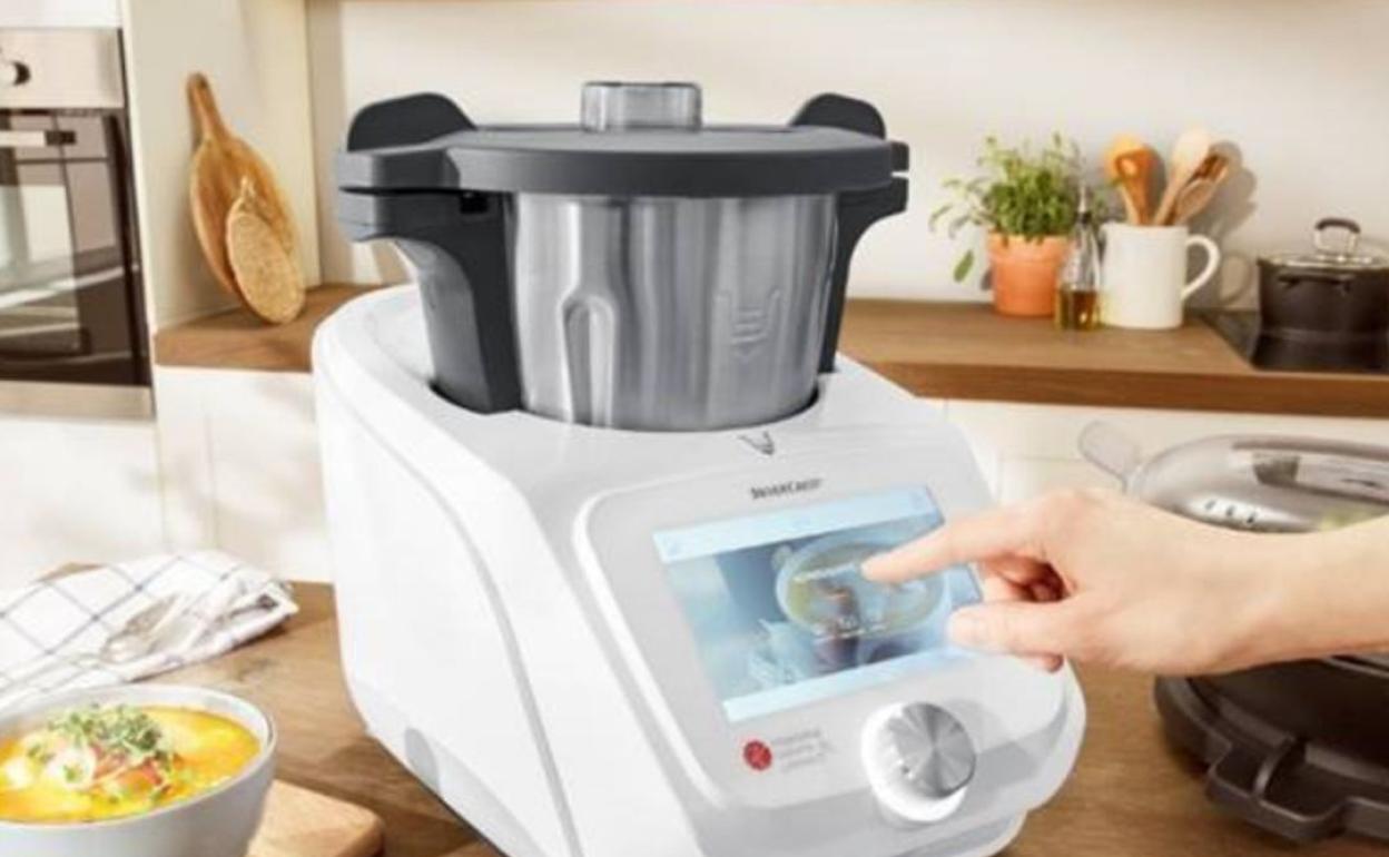 Consumo | Condenan a Lidl a retirar su robot de cocina por violar la patente de Thermomix