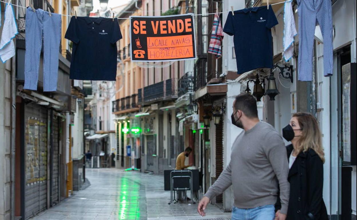 Protesta de un establecimiento de la calle Navas. 