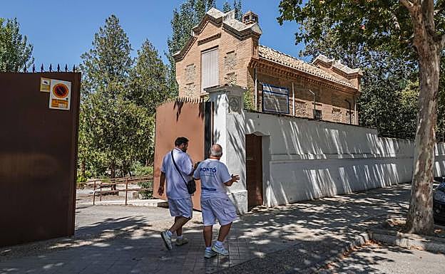 Imagen principal - Residencia El Refugio, situada en el callejón del Pretorio, en Granada capital