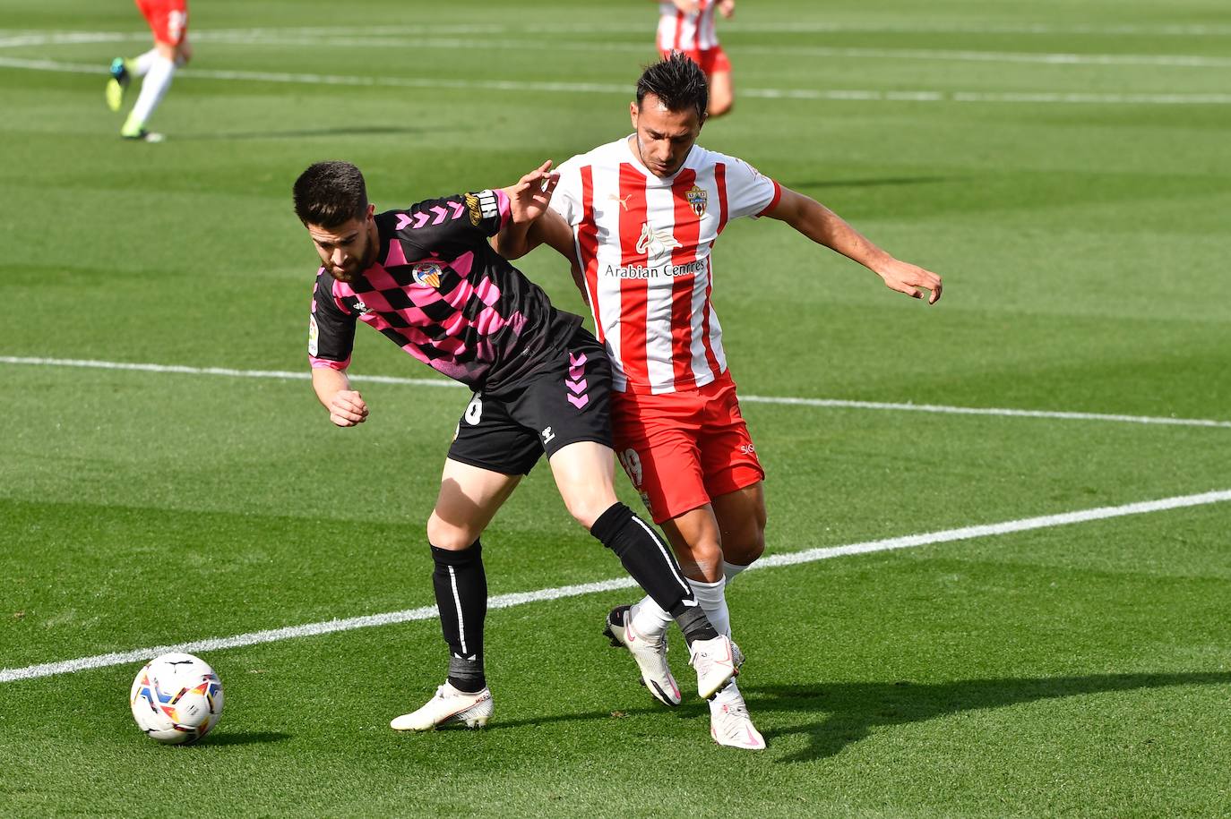 Los goles de Samu y Sadiq no bastan para llevarse los tres puntos.