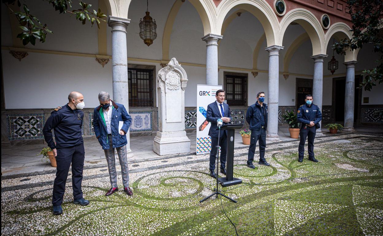 El Ayuntamiento de Granada descarta daños estructurales por los seísmos y llama a la tranquilidad