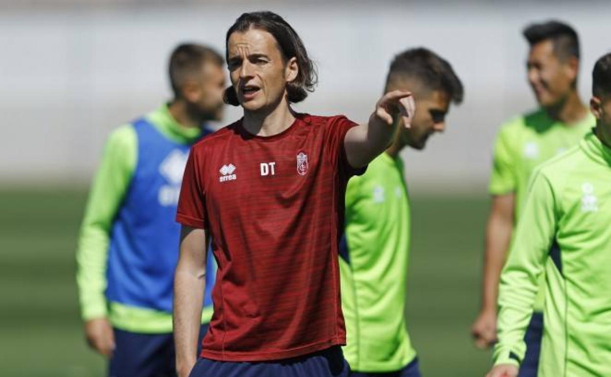 David Tenorio: «Es un reto mantener nuestro rendimiento y mejorar los detalles que nos están costando puntos»