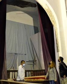 Imagen secundaria 2 - Trabajos en la Catedral de Granada y el desprendimiento de la cubierta de una capilla en San Cristóbal.