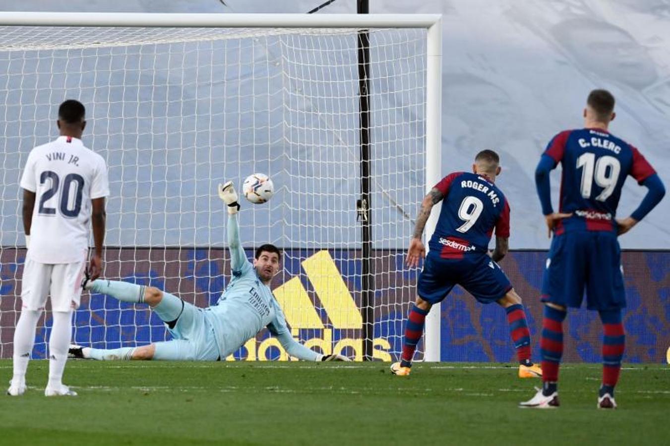 Fotos: Las mejores imágenes del Real Madrid-Levante