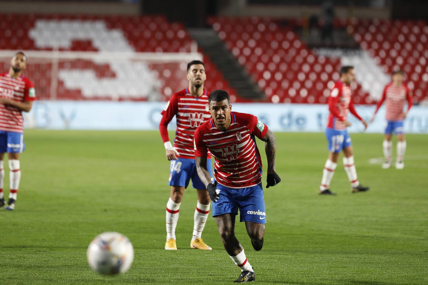 Fotos: Las mejores imágenes del Granada CF- Celta de Vigo