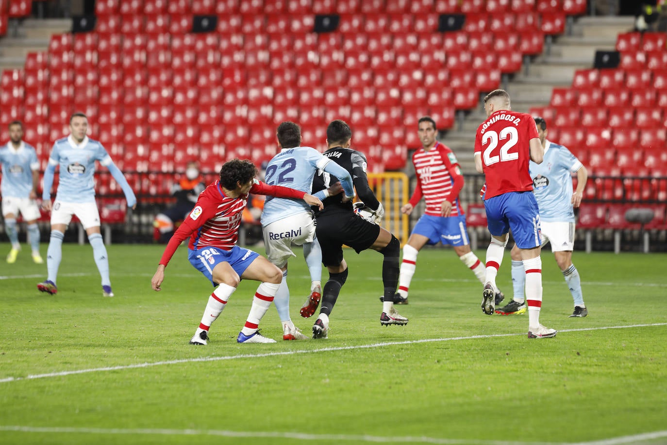 Fotos: Las mejores imágenes del Granada CF- Celta de Vigo