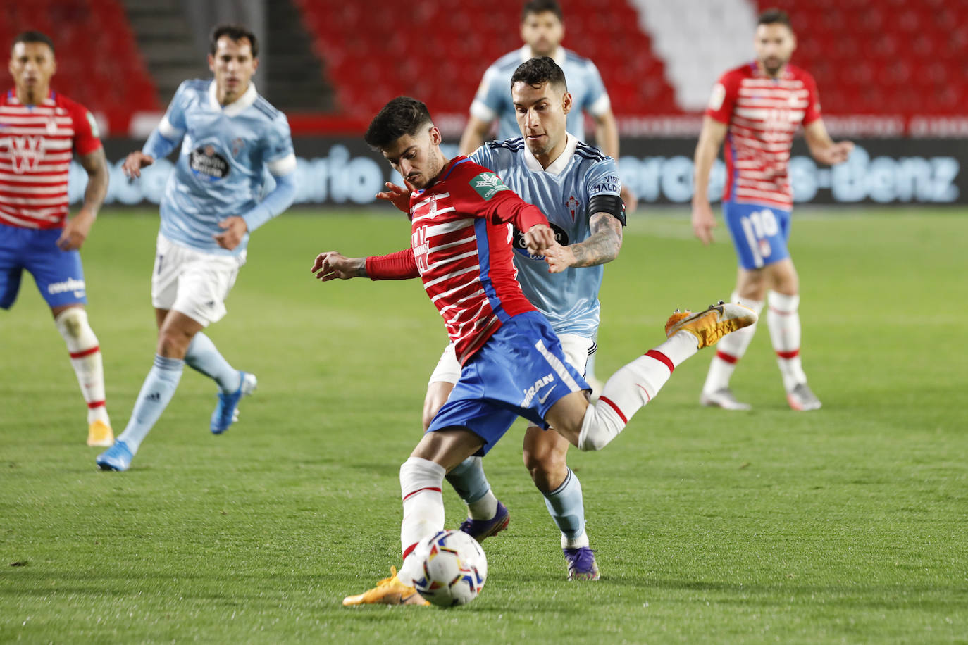 Fotos: Las mejores imágenes del Granada CF- Celta de Vigo