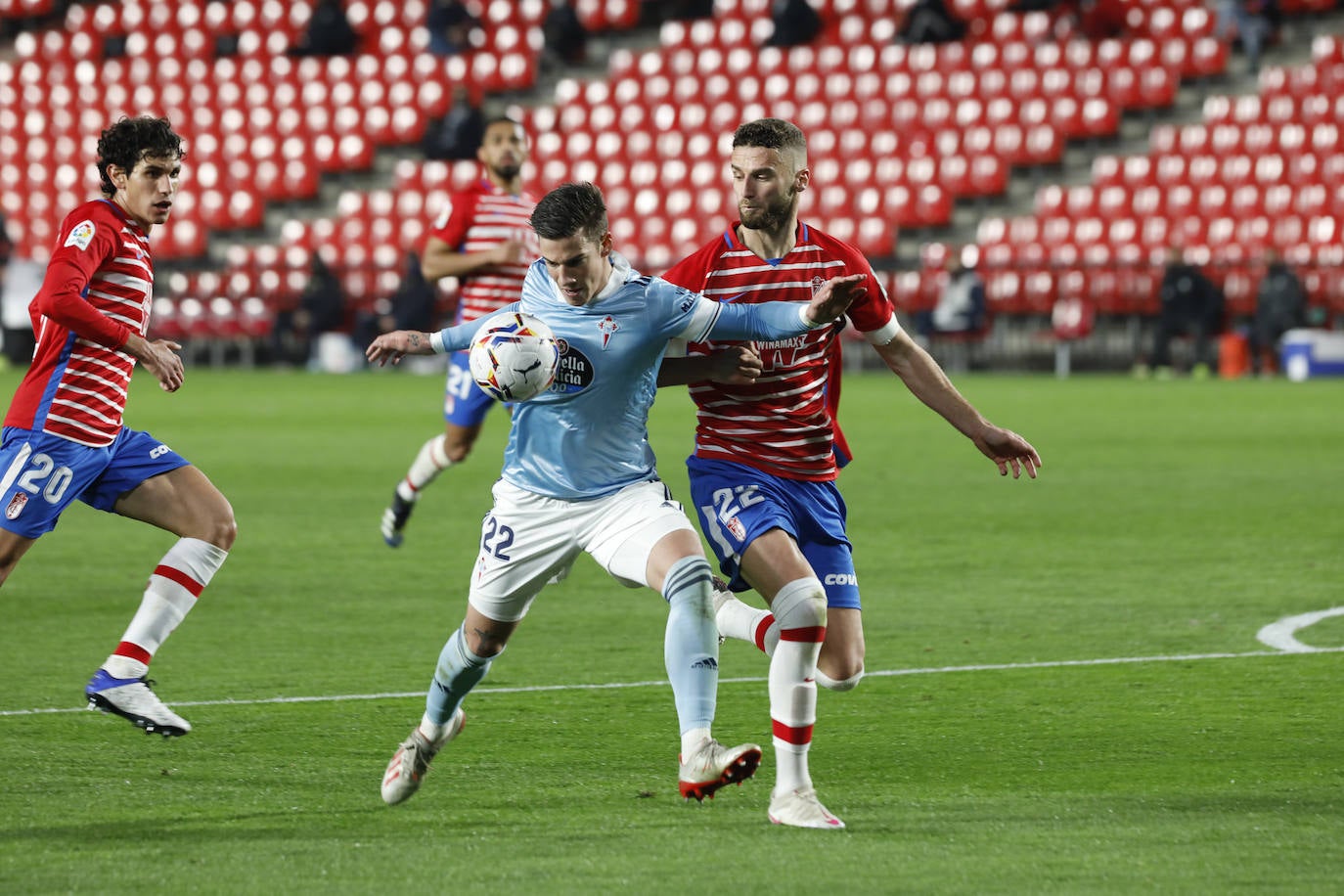 Fotos: Las mejores imágenes del Granada CF- Celta de Vigo