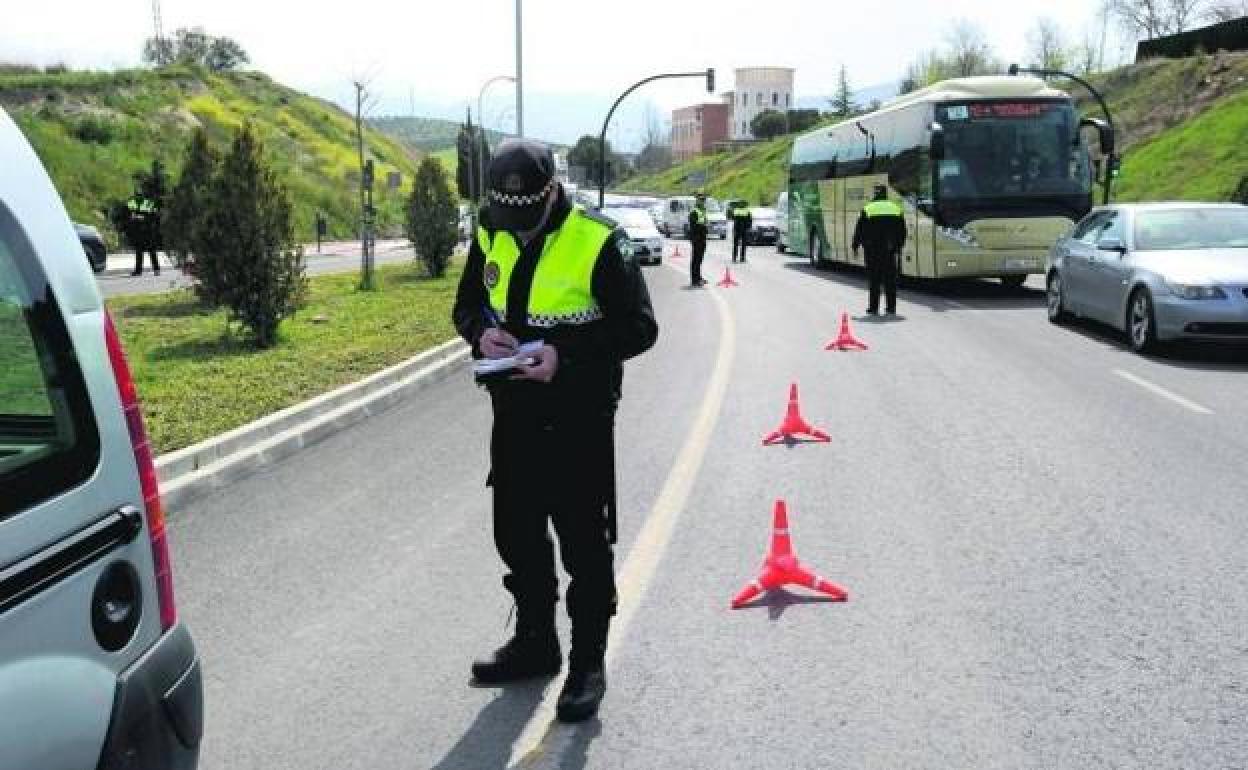 Multas de la DGT | Tráfico advierte del endurecimiento de sanciones por no usar estos elementos de seguridad