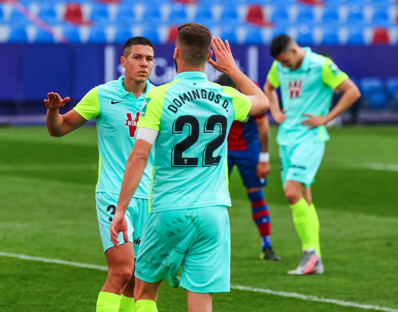 Las jugadas más interesantes del partido entre el Levante y el Granada