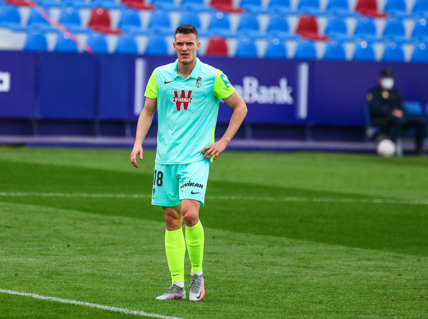 Las jugadas más interesantes del partido entre el Levante y el Granada