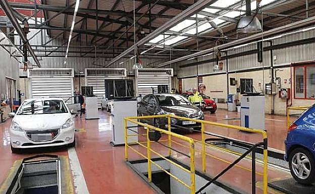 Cómo superar la ITV este 2021 en cinco pasos