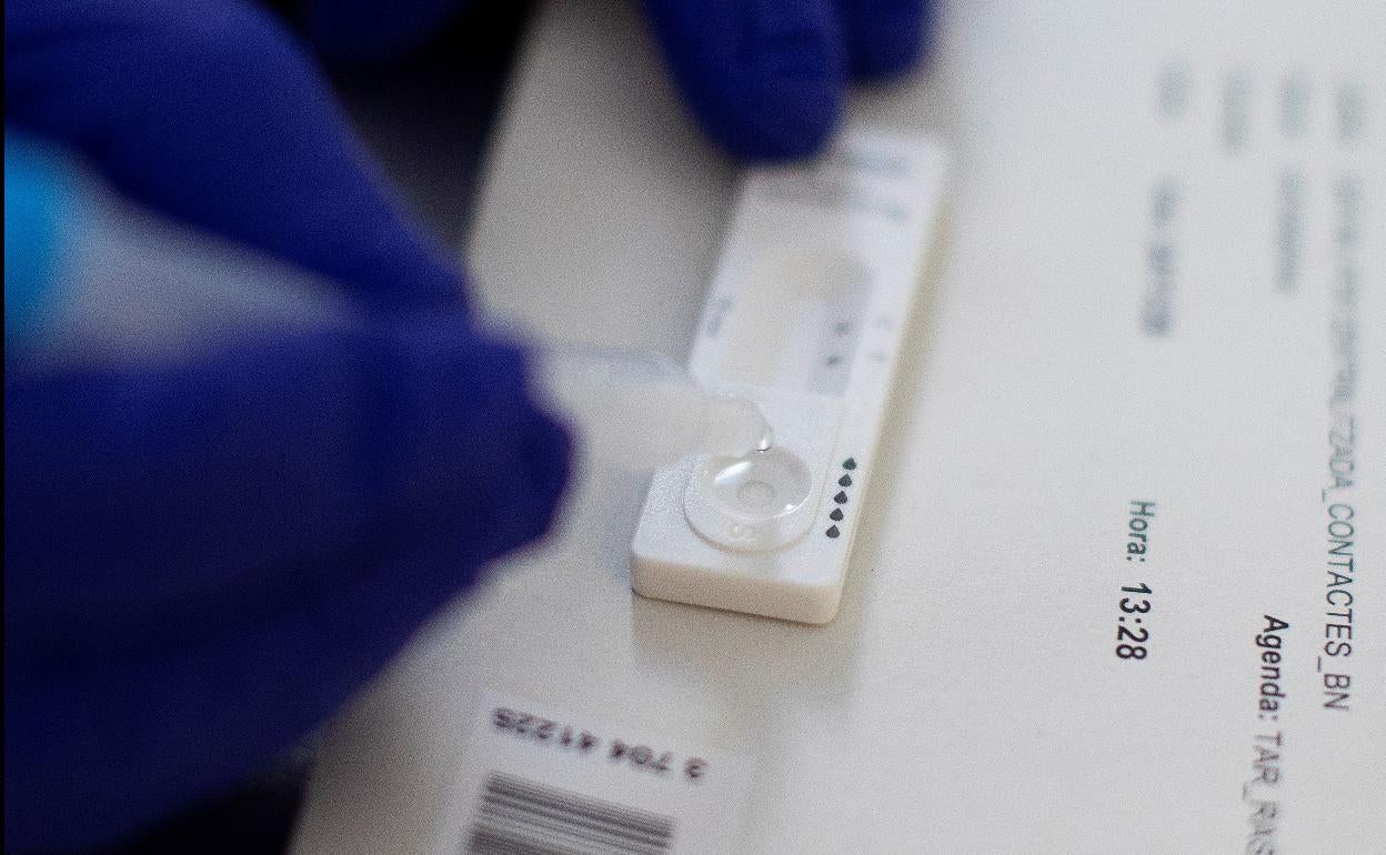 Coronavirus en Almería | Almería capital y 21 municipios más tendrán que aguardar con bares y tiendas cerrados una semana más